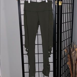 ❌SOLD❌Olive Green VS Knockout